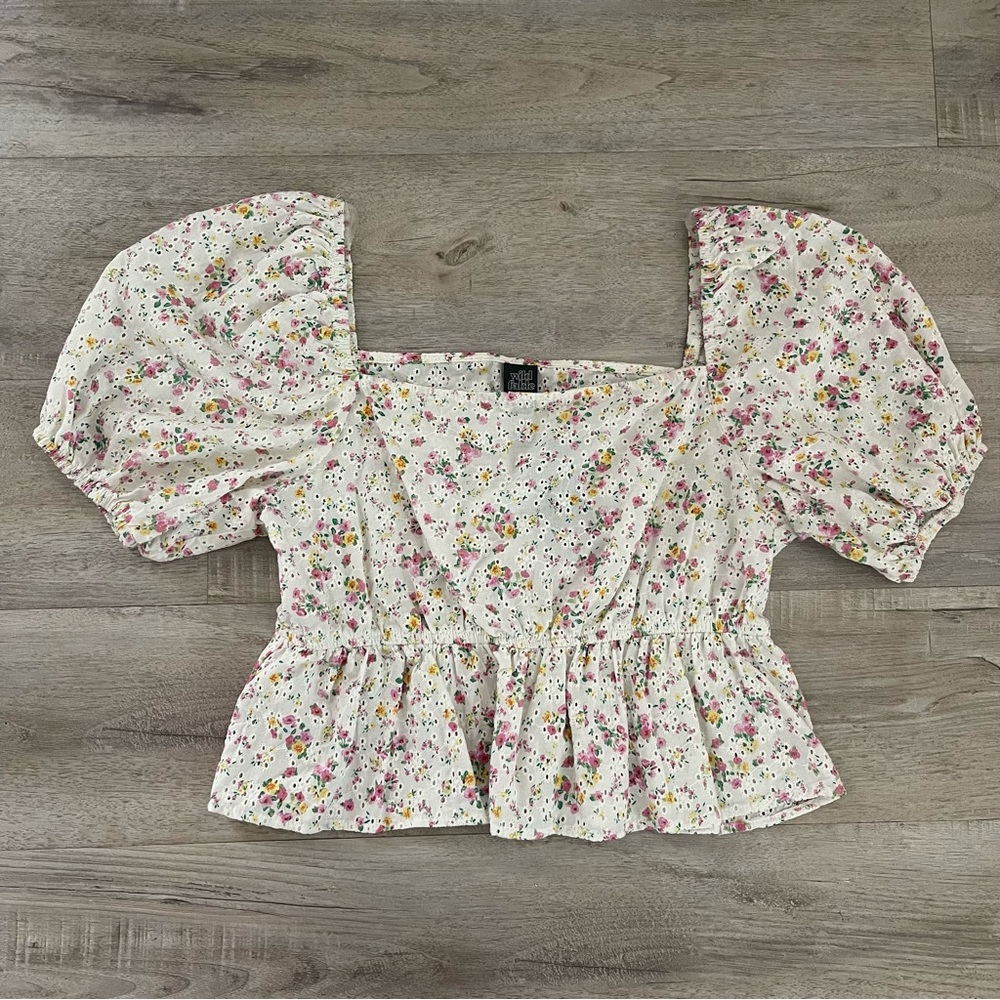 Wild Fable Floral Crop Peplum Top size medium